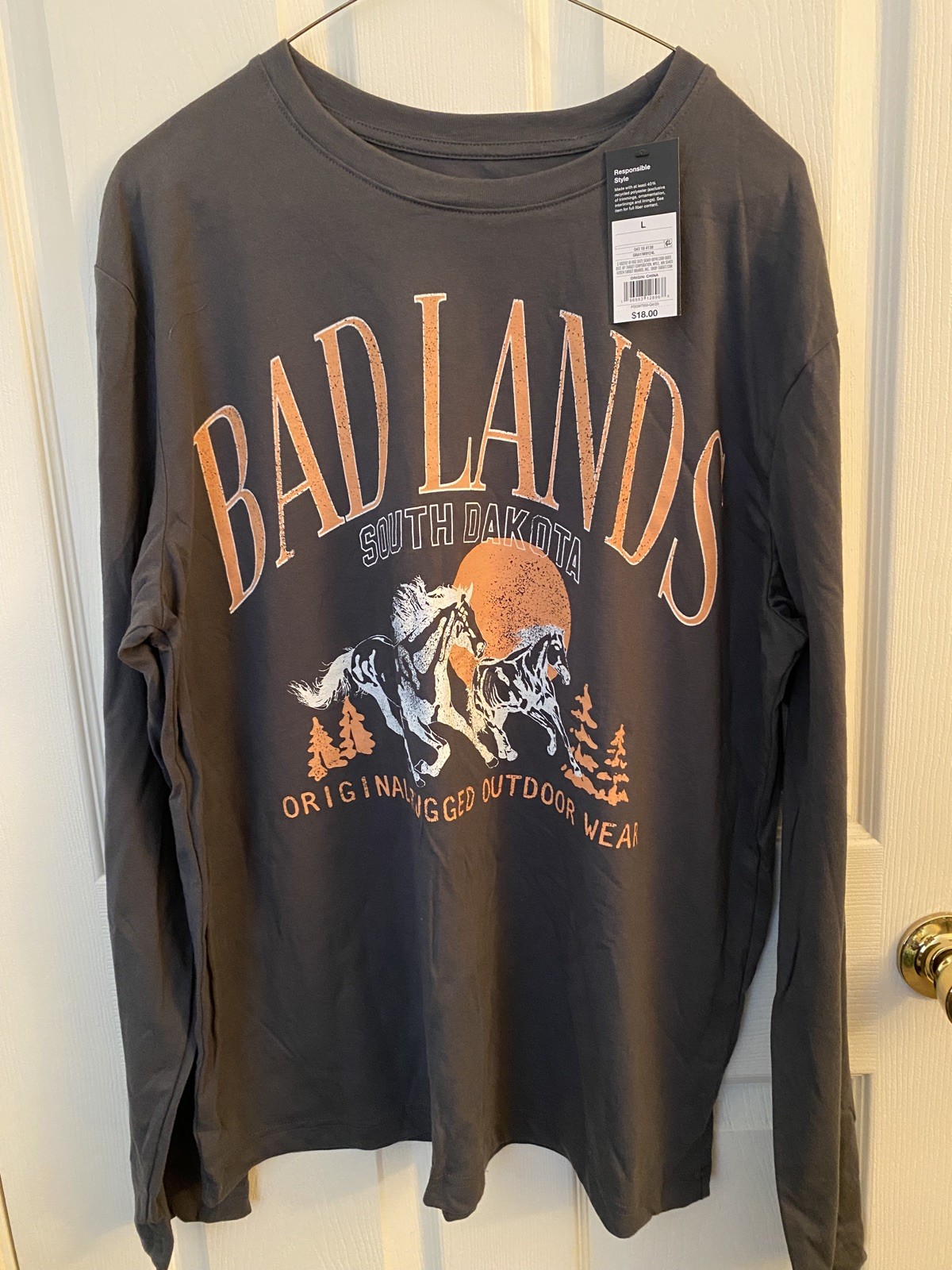 NWT Original Use Men's Bad Lands South Dakota Long Sleeve T-Shirt Grey Size L gallery