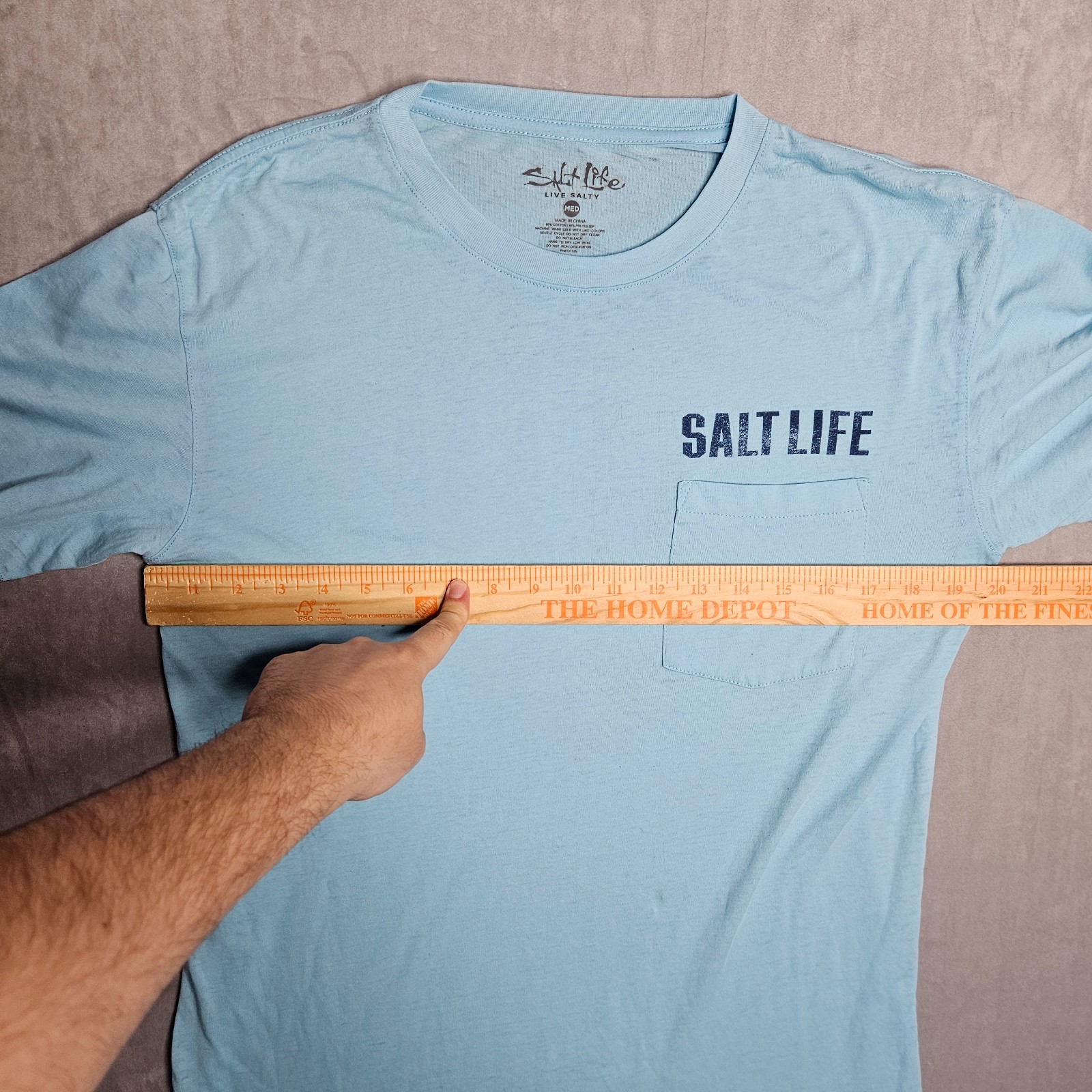 Salt Life T-Shirt Mens Medium Blue Live Salty Graphic Tee Pocket Marlin Oar gallery