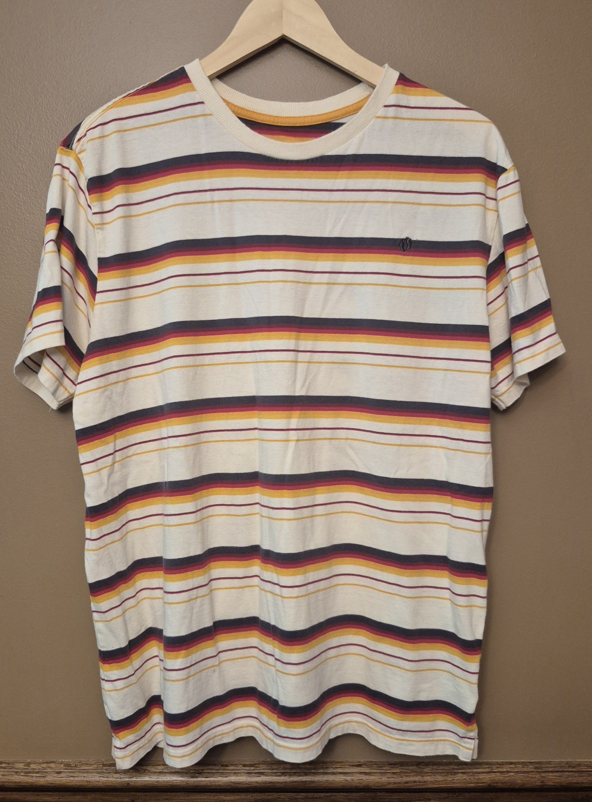 VTG Hang Ten T-Shirt Mens XL Beige Stripes Beach Surf Short Sleeve gallery