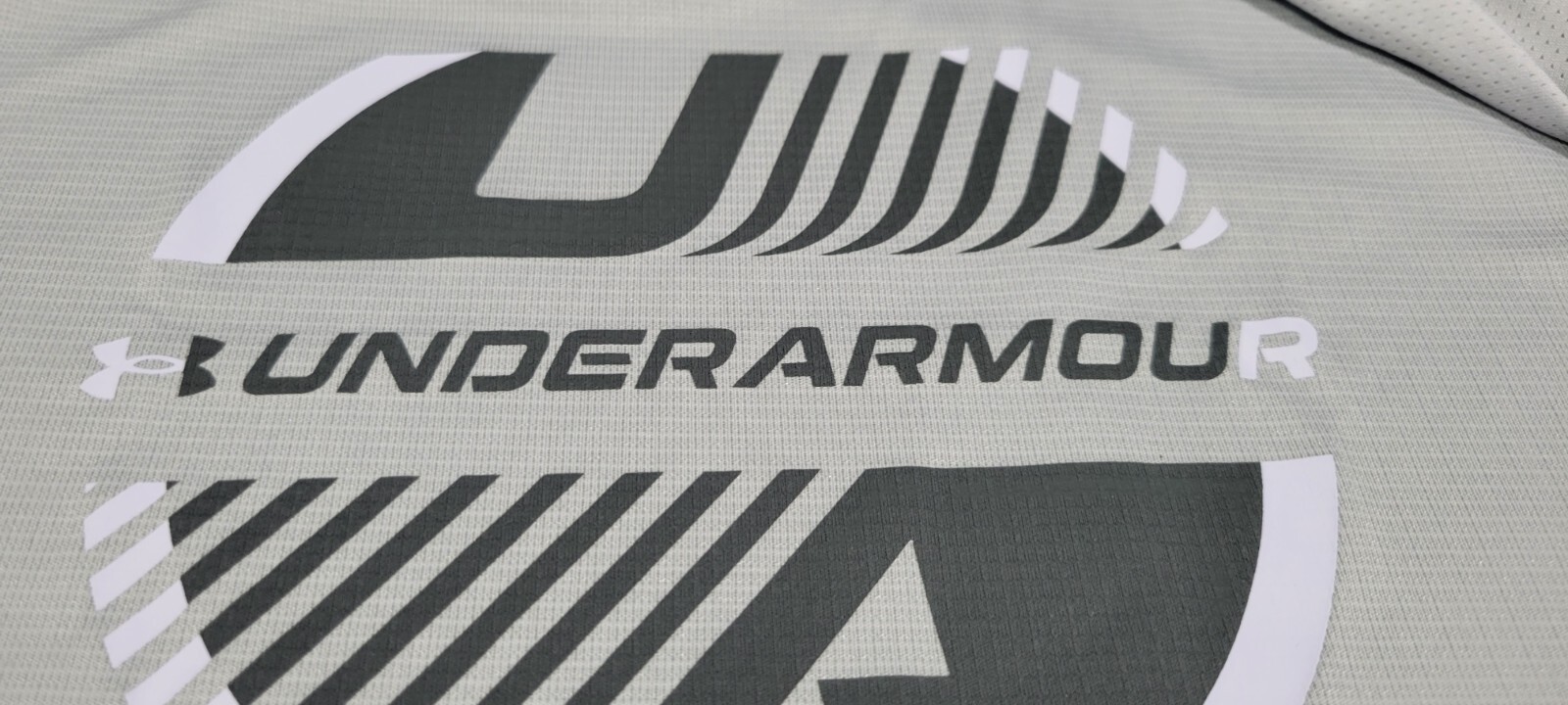 Under Armour Speed Stride 2.0 T-Shirt Men's Running Shirt Gray 1376991-014 gallery