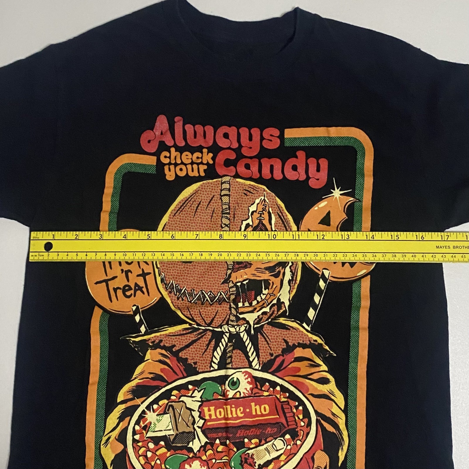 Trick r Treat Always Check Your Candy Halloween T Shirt Men's Small Spencers gallery