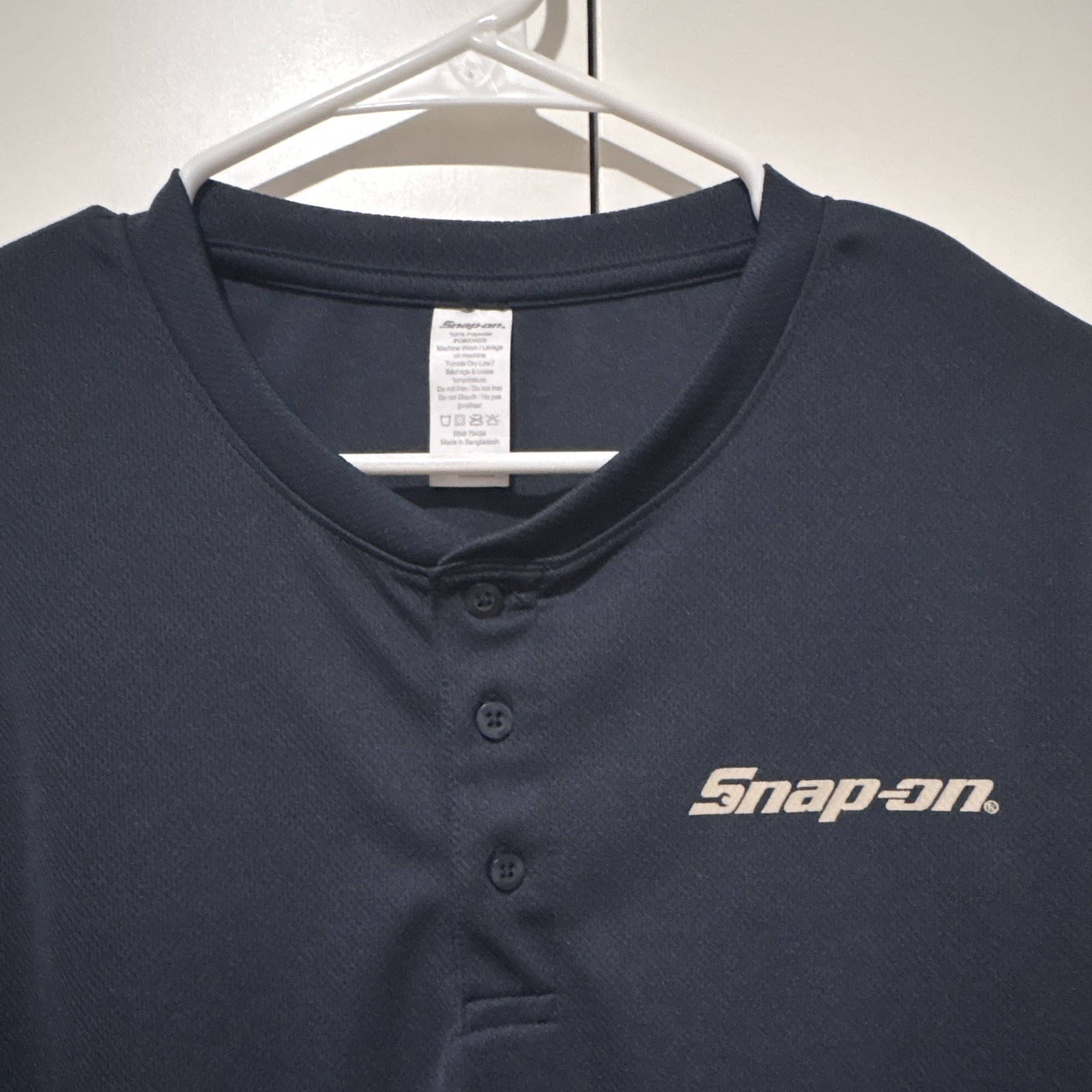 Snap-on Men's L Black Solid Henley Long Sleeve Jersey T-Shirt Logo Buttons gallery