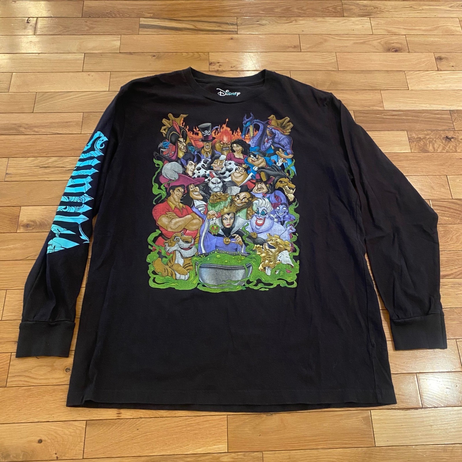 Disney Villains Mens XL Long Sleeve Graphic T-Shirt Black Maleficent Ursula Tee