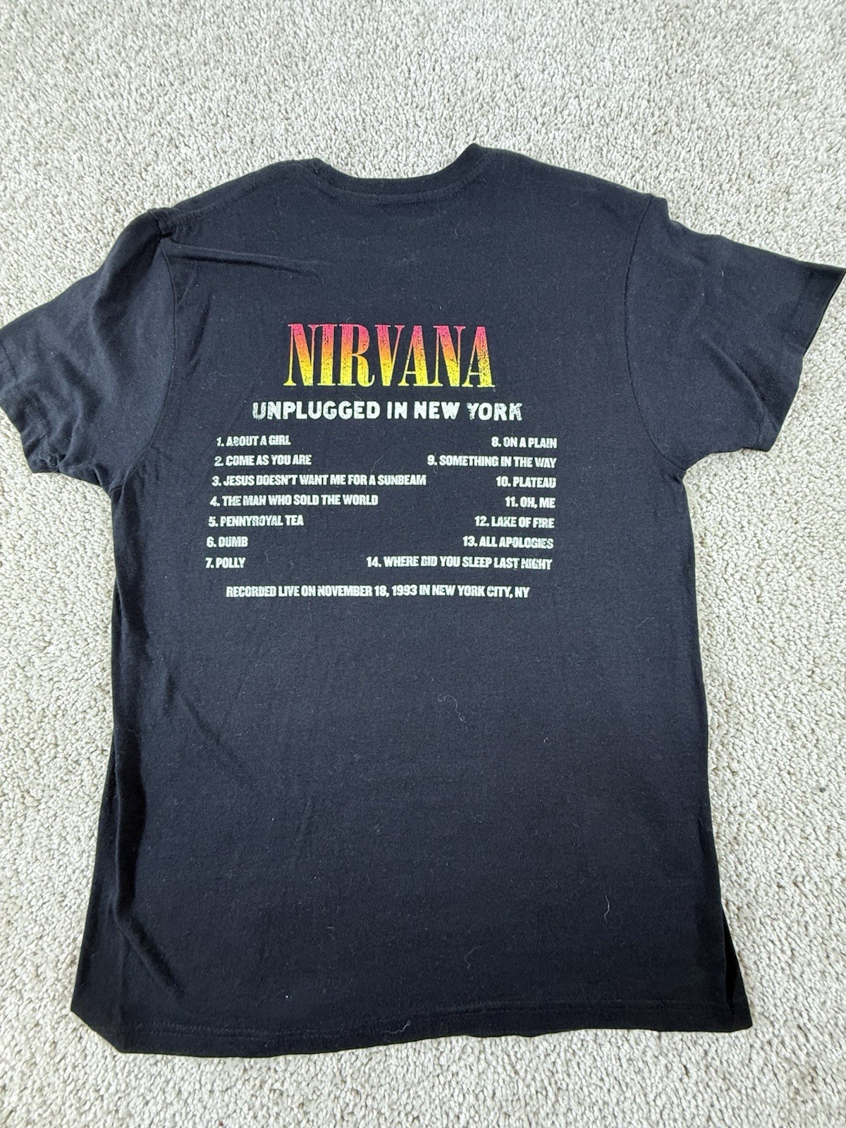 Nirvana Kurt Cobain MtV Unplugged Set men's tshirt in black sz M gallery