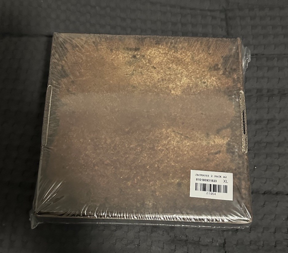 TRAVIS SCOTT CACTUS JACK Limited Edition Jackboys 2 T-Shirt / CD Rare Box Set XL gallery
