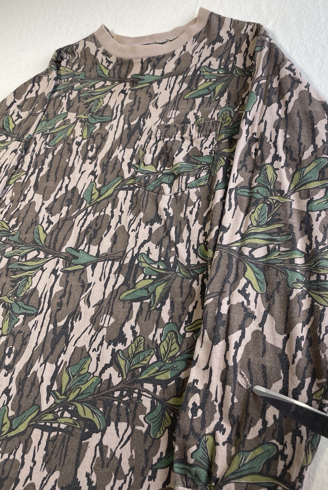 Vtg LG Long Sleeve Mossy Oak Pocket Shirt Green Leaf Foliage USA Made See Pics gallery