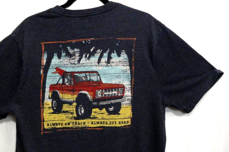 G.H Bass & C0 Always On Track Always Off Road Navy Blue T-Shirt Men’s Size Large