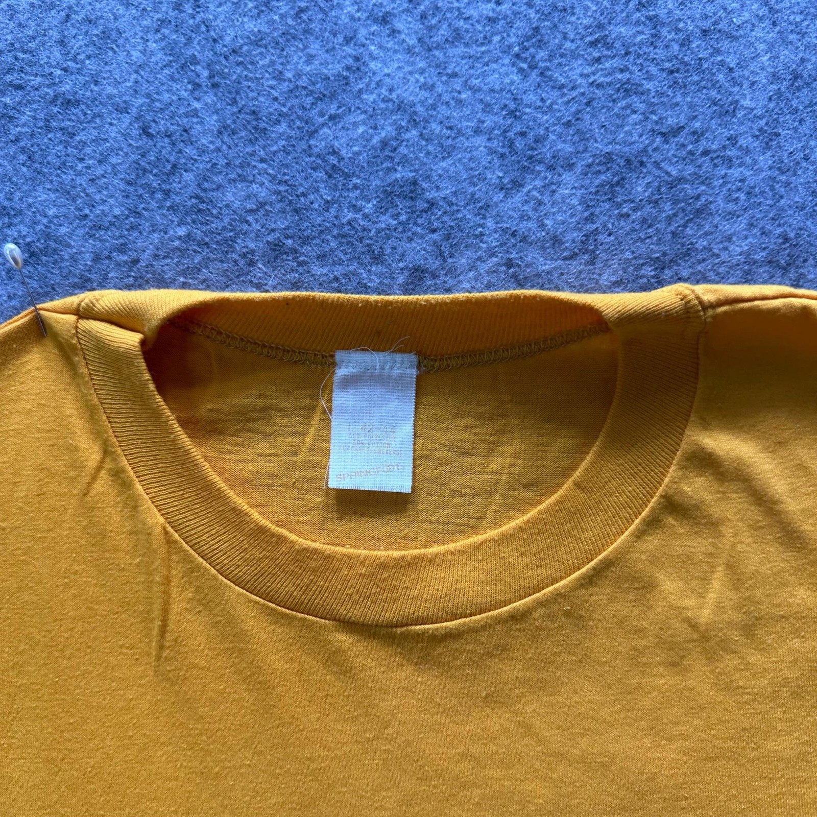 Vintage y2k Boy's Pizza Shirt Mens L Yellow Graphic Logo Cotton Crew Neck gallery