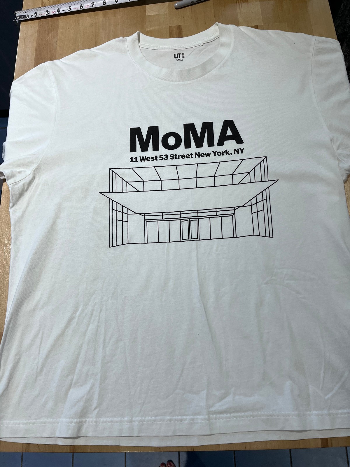 Uniqlo UT x MoMA New York Graphics WHITE T-Shirt - Men's Sz XXL gallery