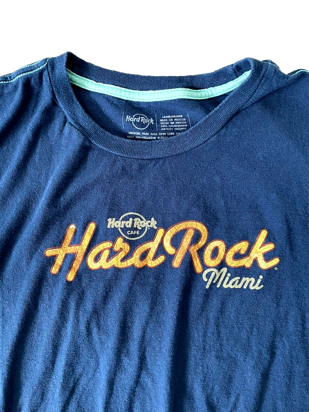 Hard Rock Cafe Miami Graphic T-Shirt Men’s Large Blue Guitar Vintage Style gallery