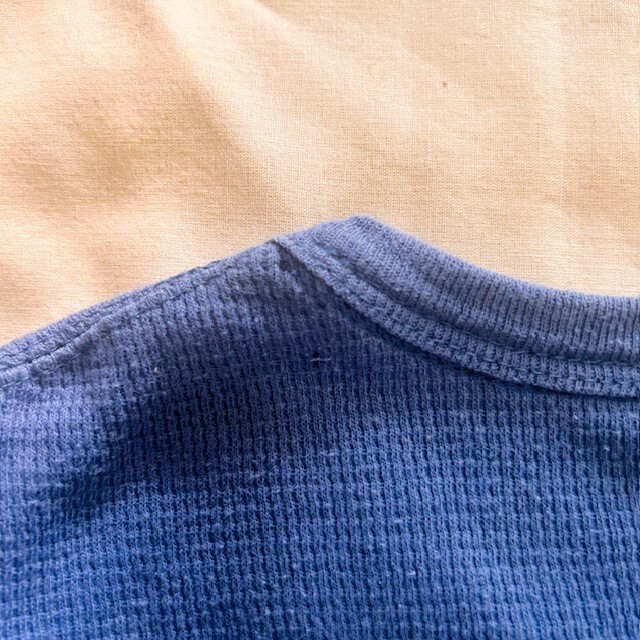 Perry Ellis Mens Long Sleeve Tee sz M Blue read gallery
