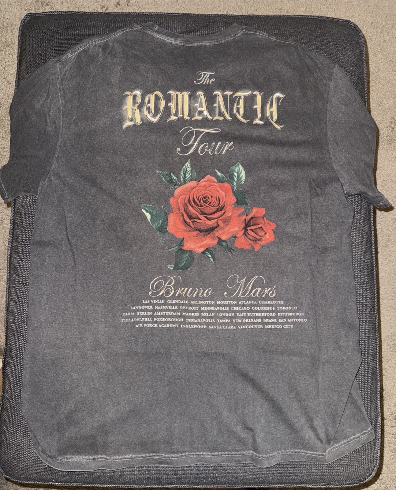 Bruno Mars Romantic Tour OFFICIAL 2026 XL Extra Large Short Sleeve T-Shirt Grey gallery