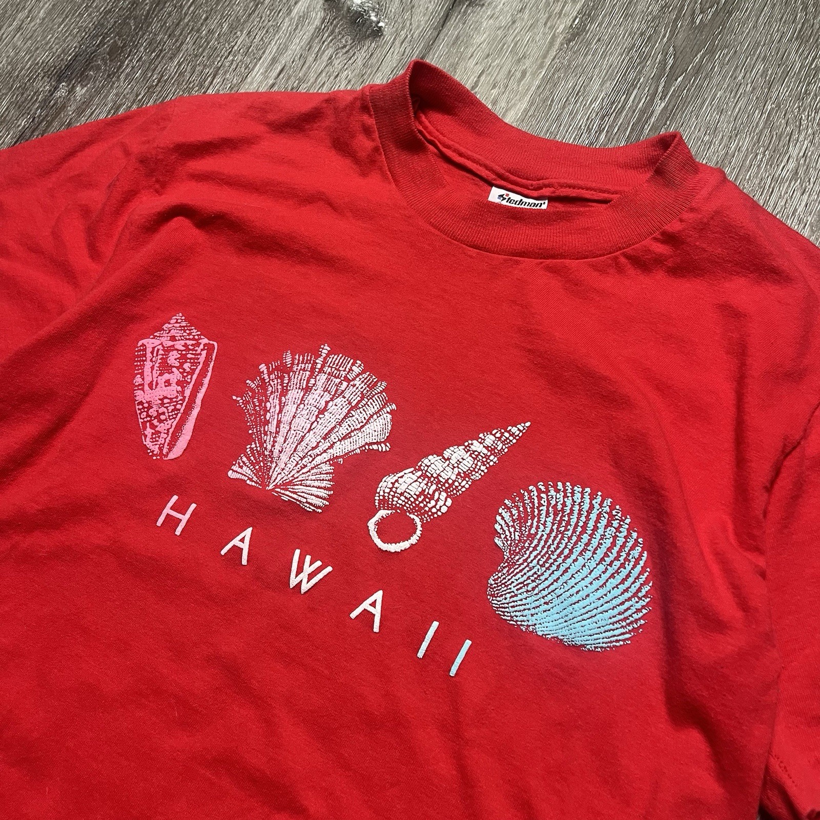 Vintage 80s 90s Hawaii Shell Puff Print Shirt Medium Beach Location Tee Made USA gallery