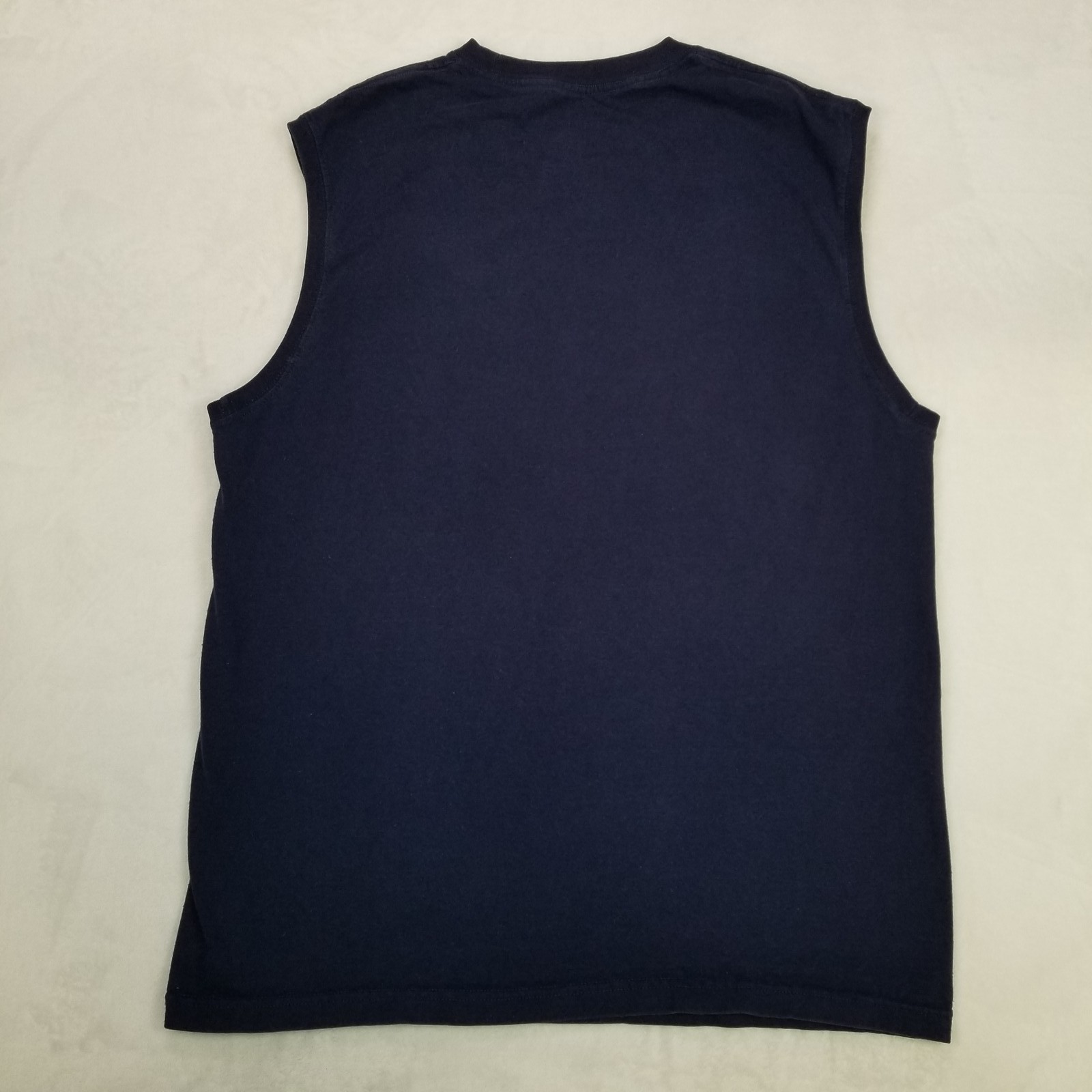 Fruit of the Loom Men's Medium Navy Blue Sleeveless Crewneck Tank Top Basic Fit gallery
