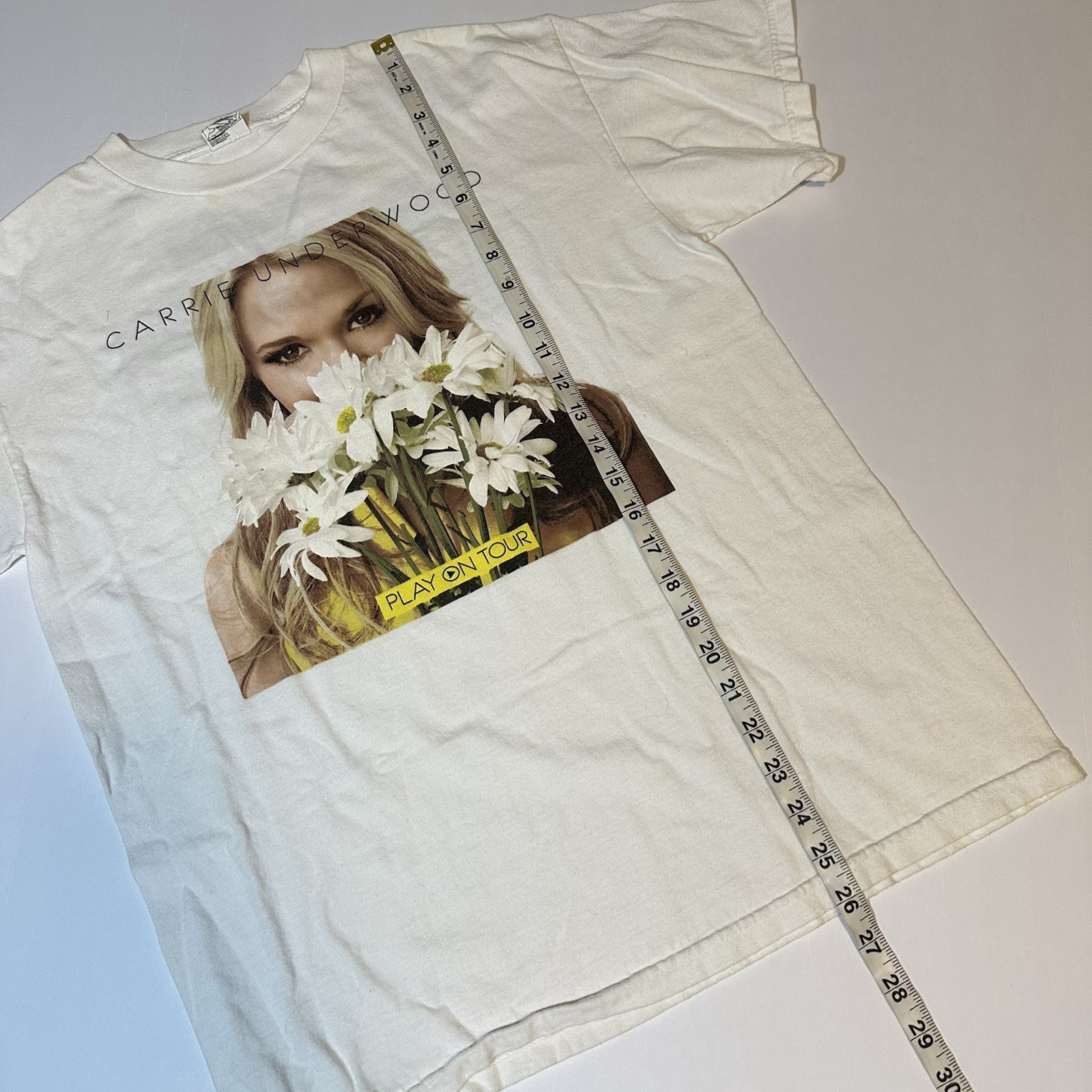 Carrie Underwood Play On Tour 2010 Concert T-Shirt Size M Double Sided White gallery