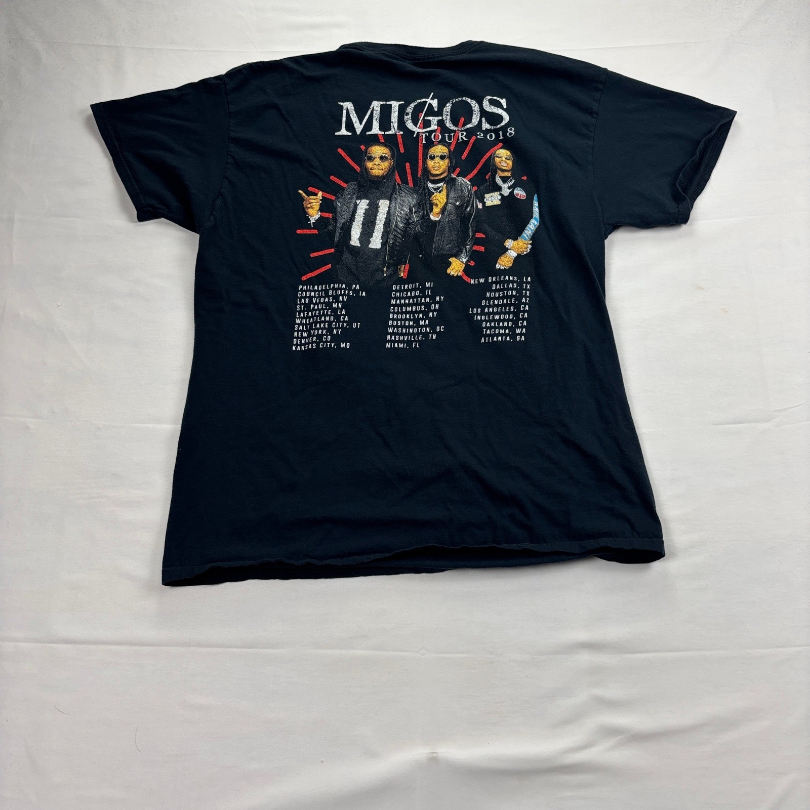 Migos Tour 2018 Rap Graphic Concert T-Shirt Large Black Mens Fruit of the Loom gallery
