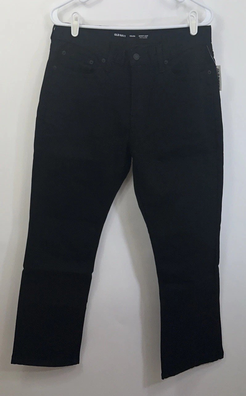 NWT Old Navy Men’s 32 x 30 Black Boot Cut Built in Flex Jeans gallery