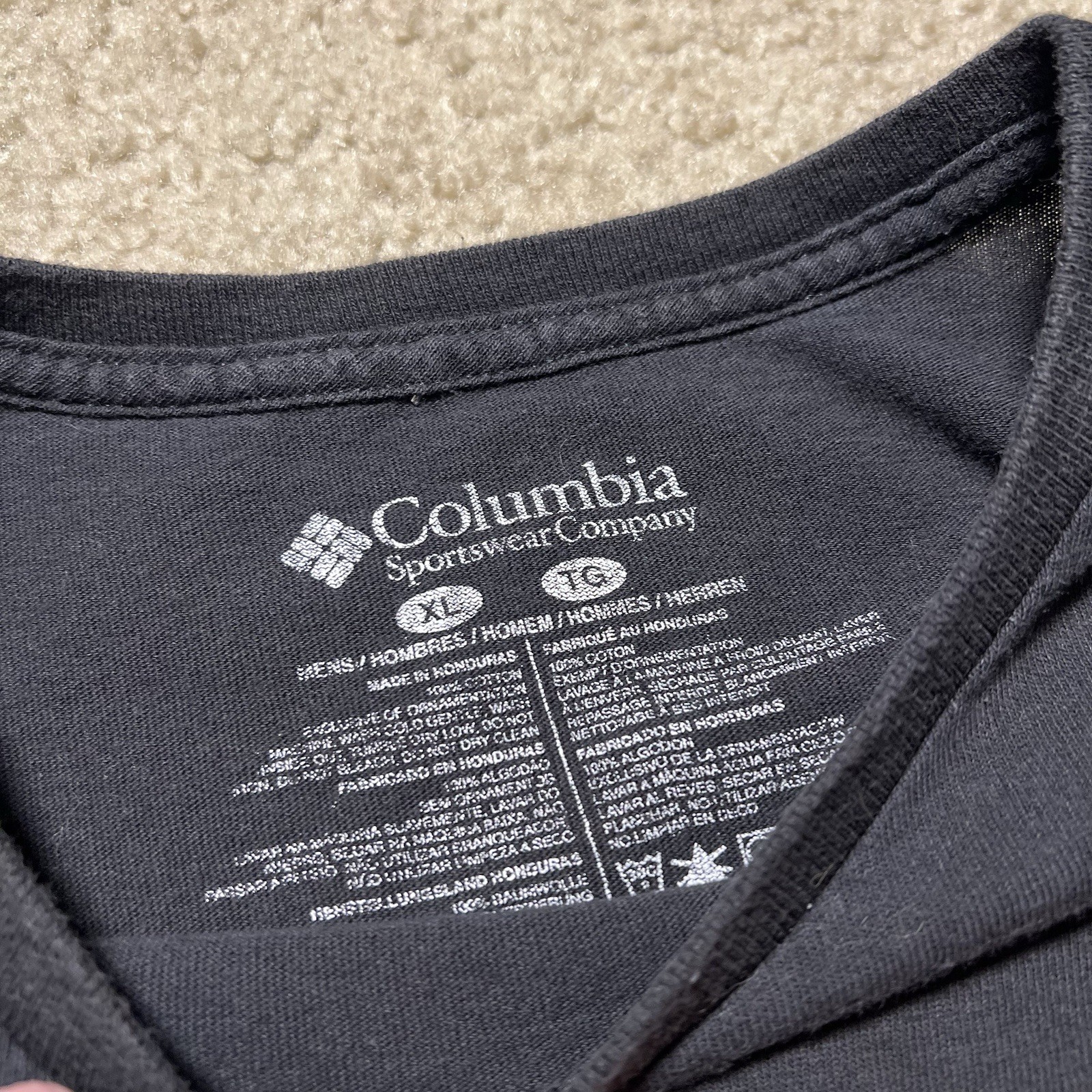 Columbia Sportswear Sunset Box Logo T Shirt Mens XL Black Outdoor Hiking Tee gallery
