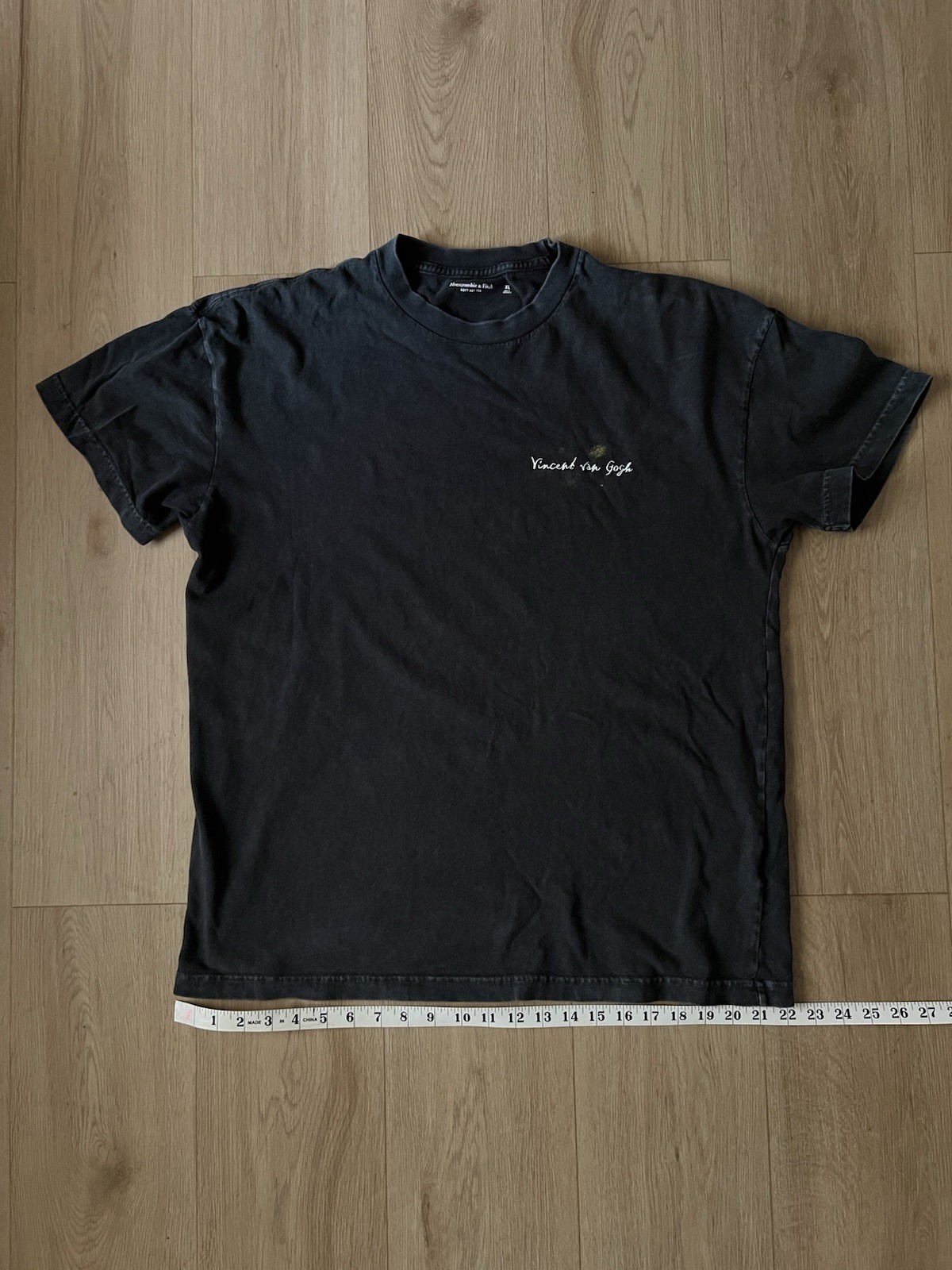 Abercrombie & Fitch Men's Grey Graphic Art Crew Neck T-Shirt, Short Sleeve gallery