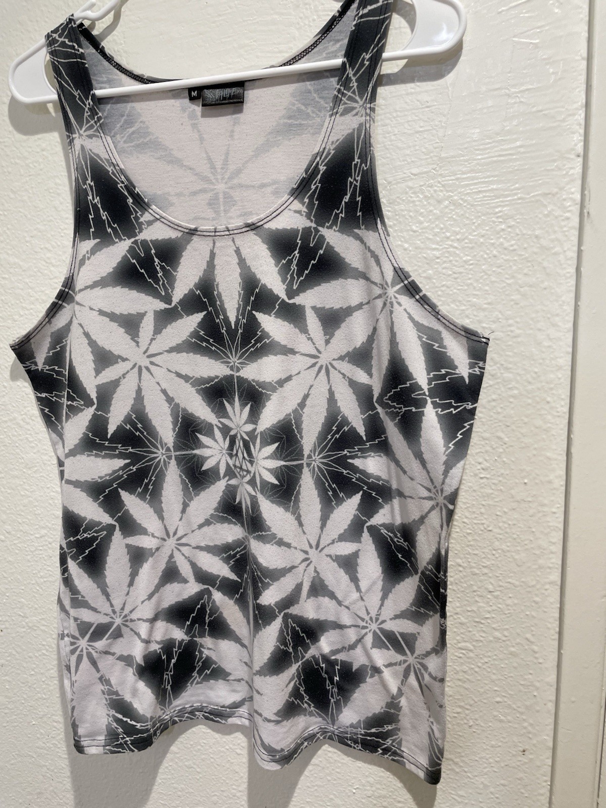 SET4LYFE High Times Mens Tank Top M Rave Festival EDM Cannabis Trippy Fractal gallery