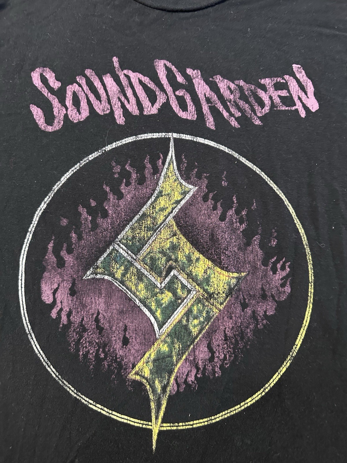 VINTAGE Soundgarden 1990 Get On The Snake Tour T Shirt. )medium?) See Pics gallery