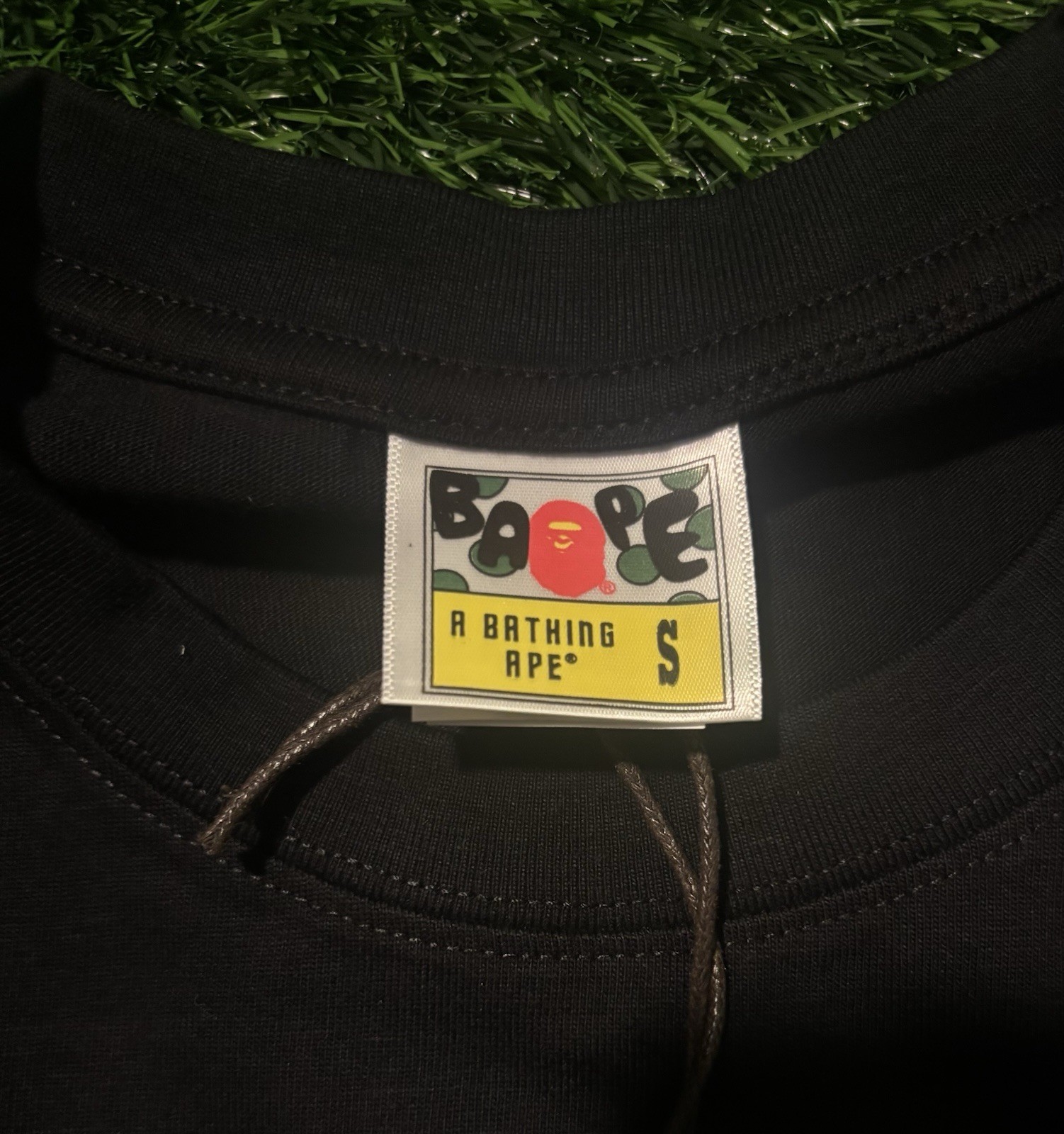 A Bathing Ape BAPE Black Ape Head Logo Graphic Crew Neck T-Shirt Men’s S gallery