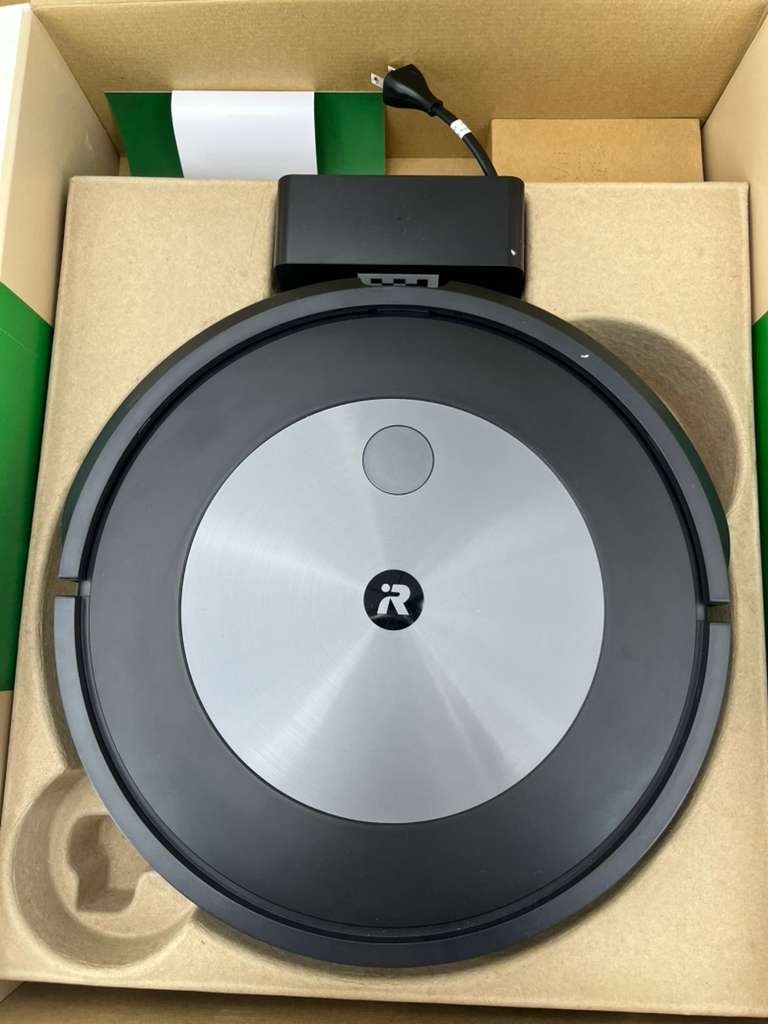 iRobot Roomba j5 Robot Vacuum with Smart Mapping