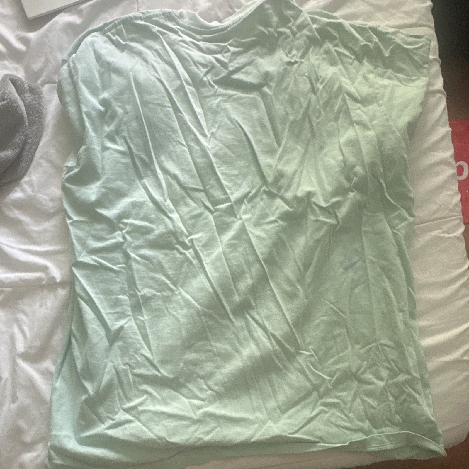 Supreme Logo Graphic T-Shirt Green Men’s XL Cotton Knit Preshrunk Crew Neck gallery