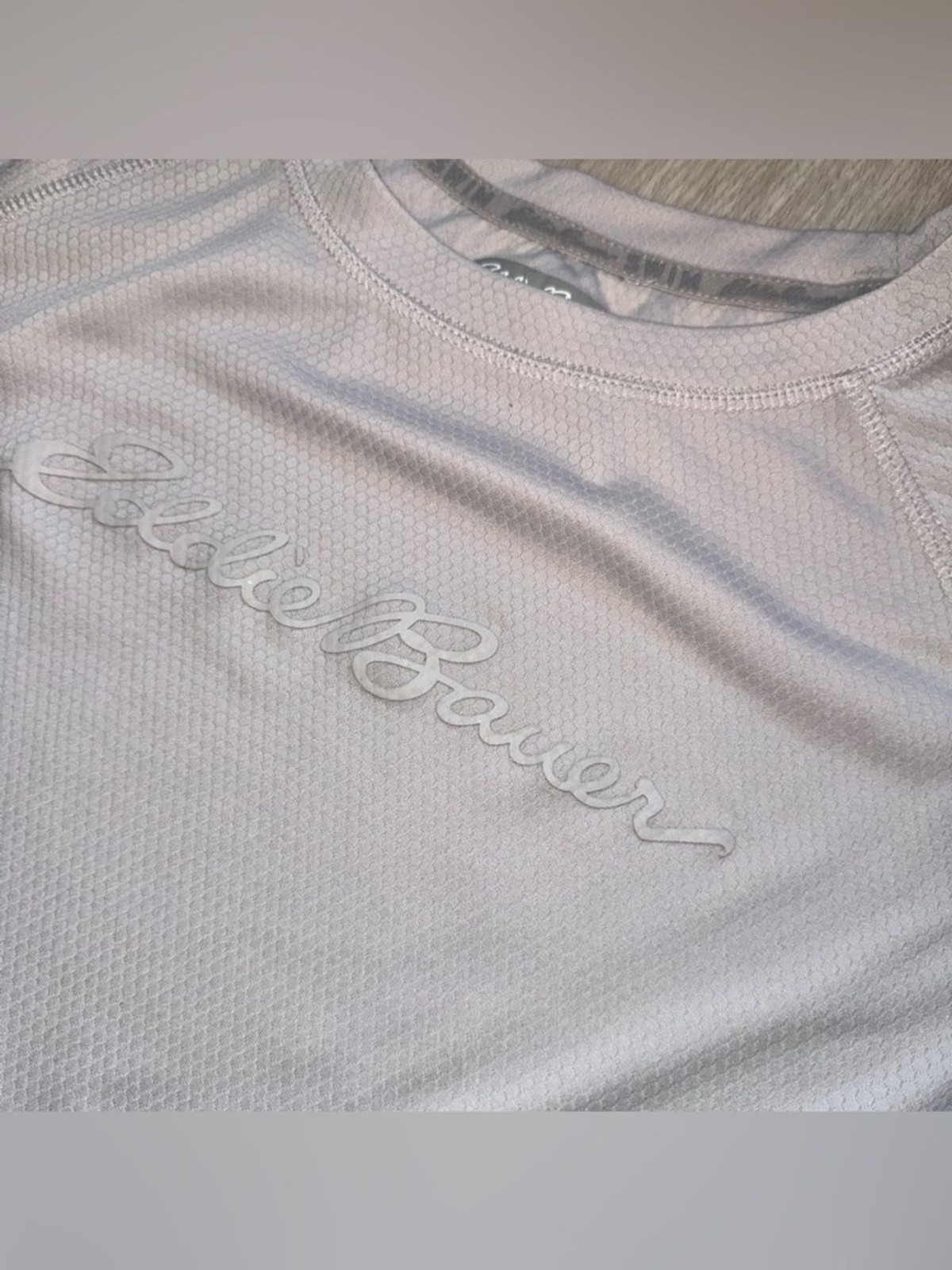 Eddie Bauer Swim Rash Guard Men L Gray Long Sleeve Sun Shirt Beach Swim Shirt gallery