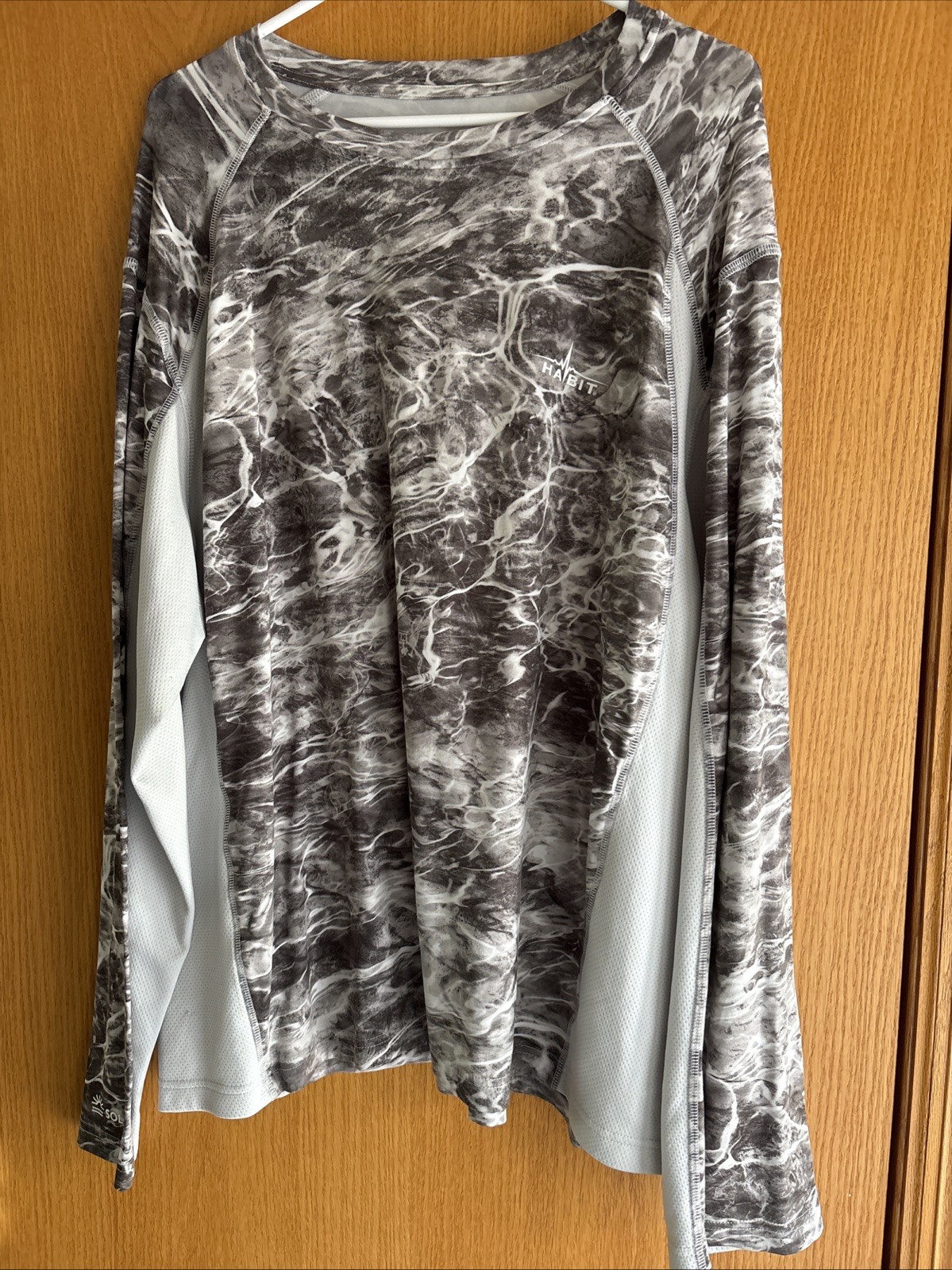 Habit Solar Factor Mens Sz M Long Sleeve UPF 40 Shirt Gray White Fishing gallery