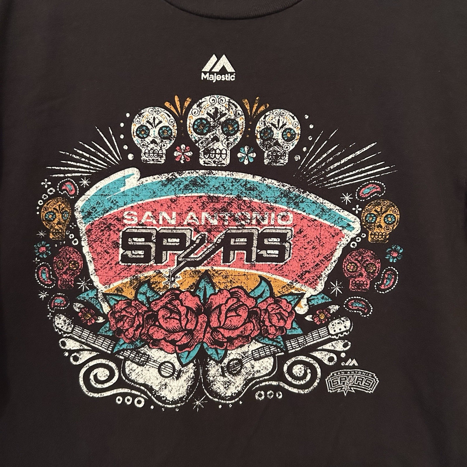 Majestic San Antonio Spurs Dia De Los Muertos Shirt Large Roses Guitar BG8 gallery