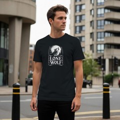 Lone Wolf Howling Men’s T-shirt