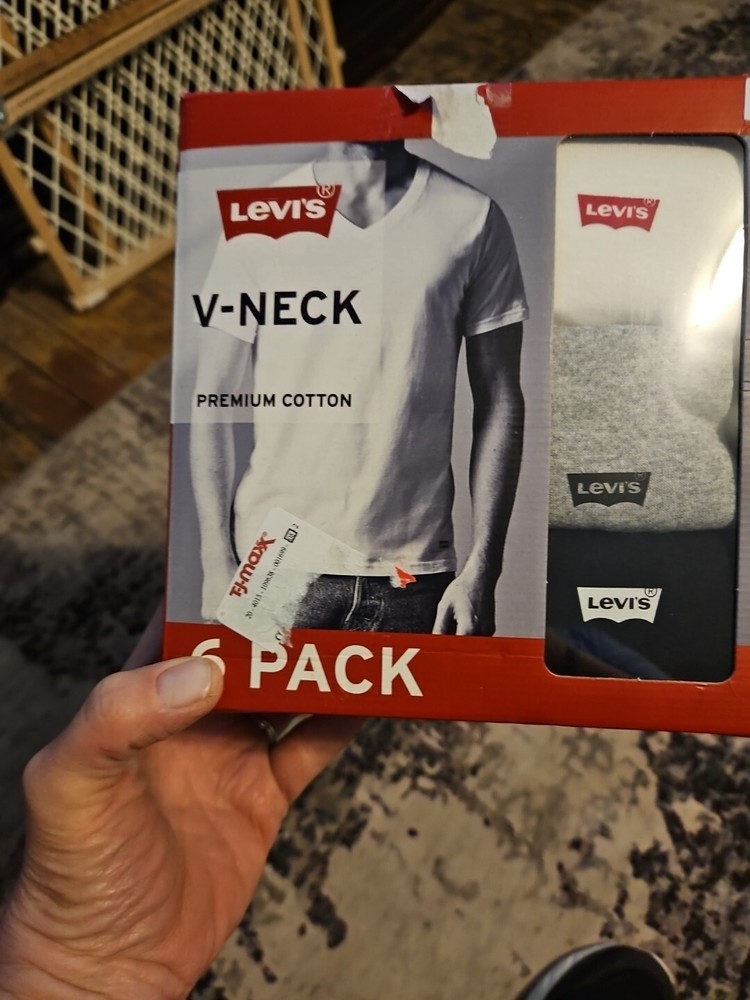 NIB Levis 6 Pack Mens V-Neck Premium Cotton T-SHIRTS Small White Grey Black