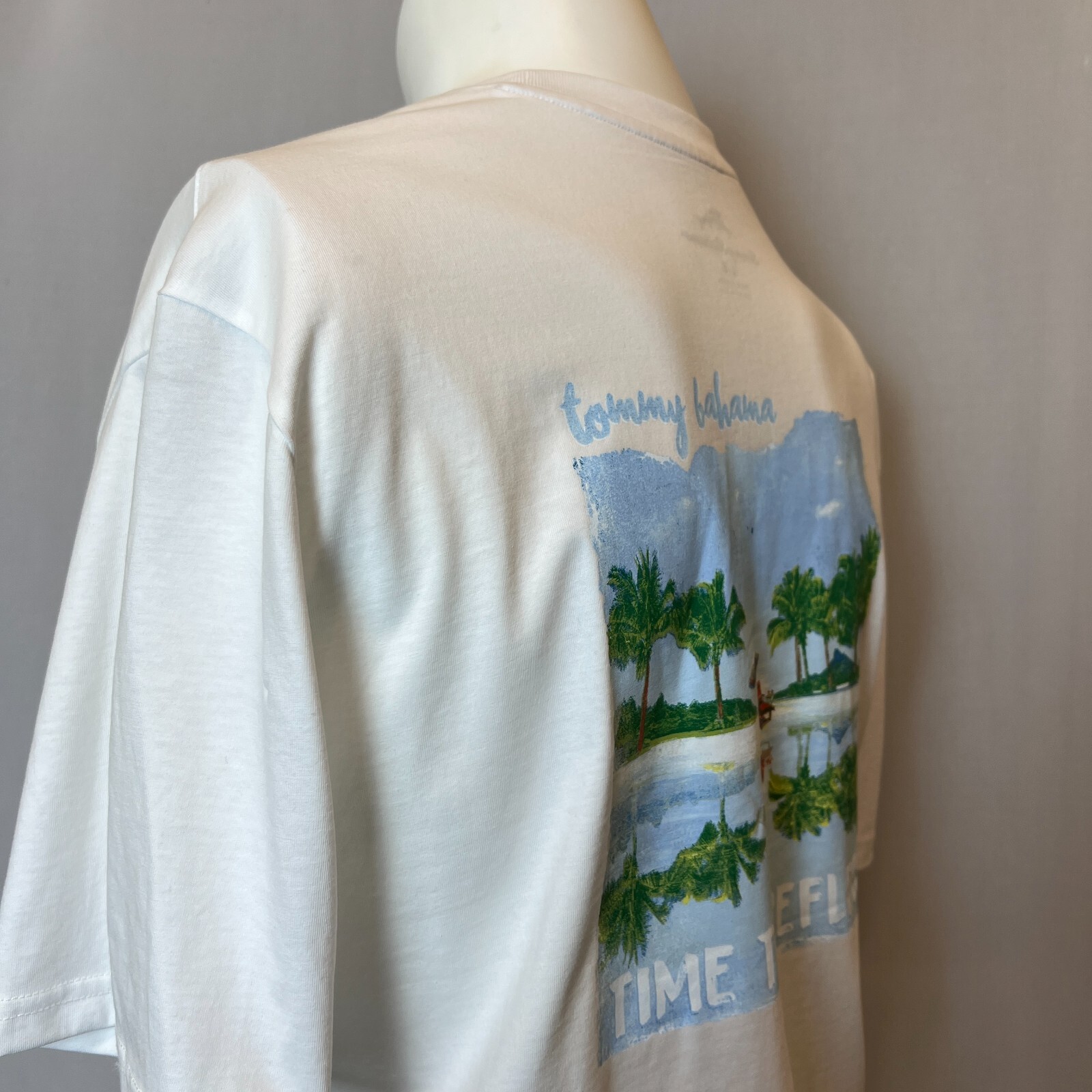 Tommy Bahama Shirt Mens Extra Large 2XL White Short Sleeve Beach Chair Reflect gallery
