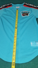 Mitchell & Ness Mesh Botton Up NBA Vancouver Grizzlies Shirt Size small