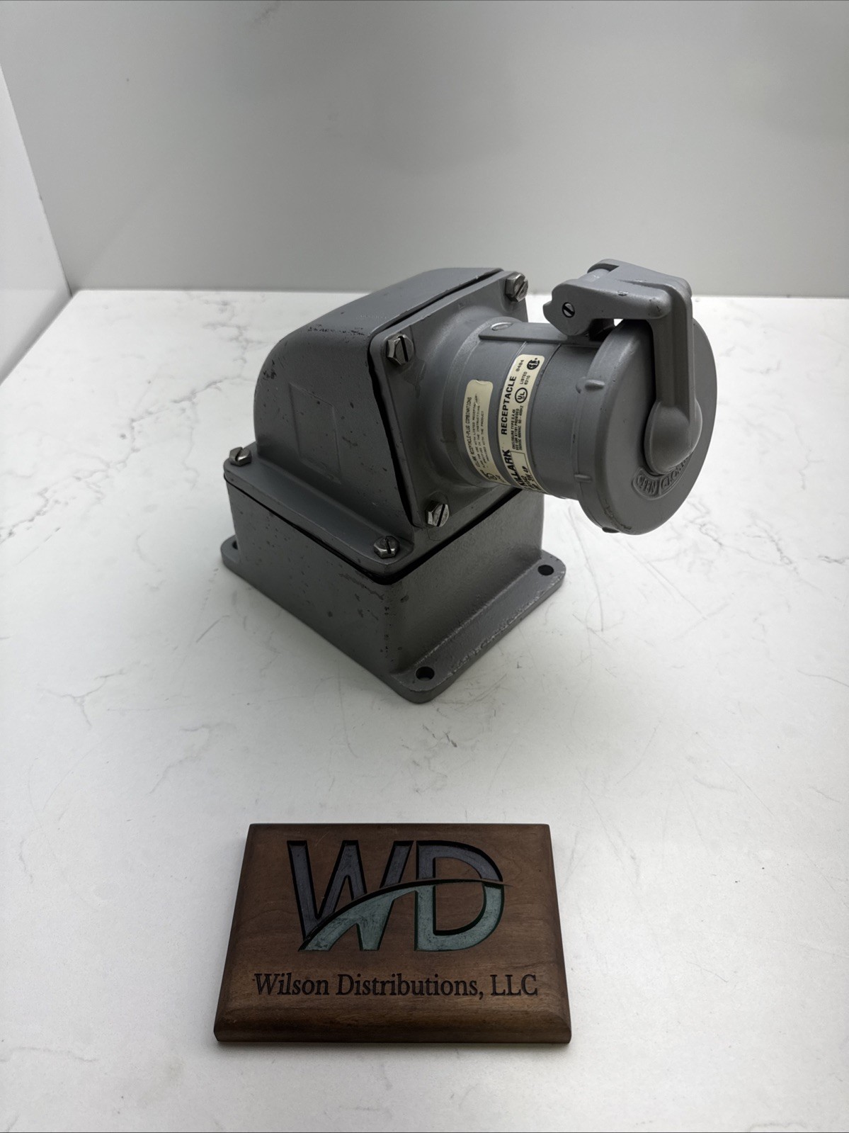 VR1042 Killark 100A 3P4W Receptacle With Back Box And Adapter Full Setup VJ57