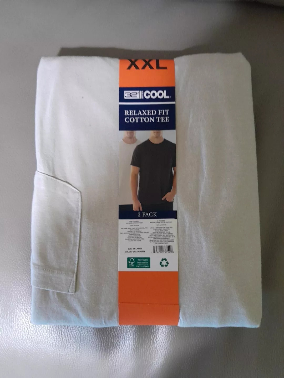 32 Degrees Men's Chest Pocket Relaxed Fit Cotton Tee 1 or 2 Tee gallery