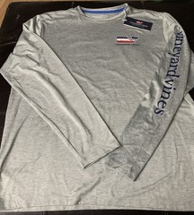 NWT Vineyard Vines Blank Harbor LS T-shirt Mens Size Medium Gray Americana G12