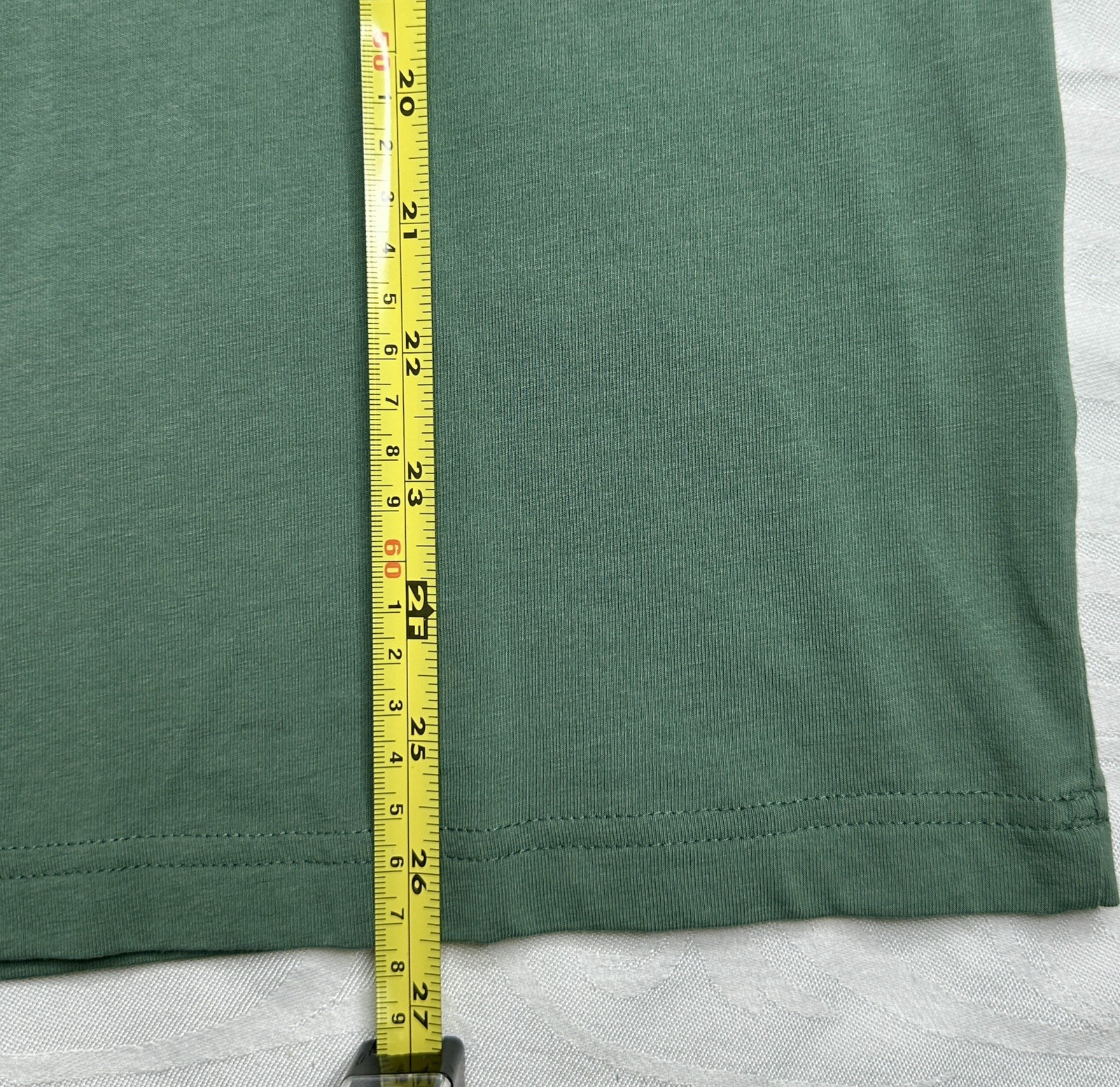 H&M Slim Fit T Shirt Men’s Size Small Green gallery