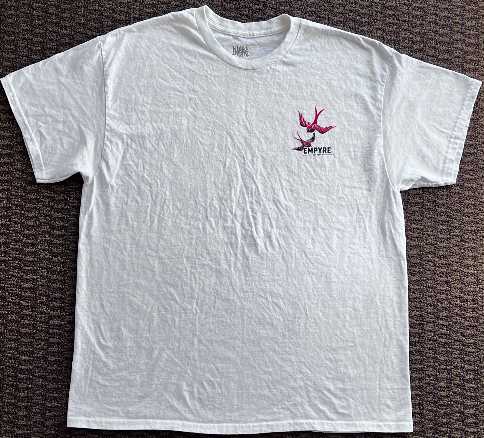 “RED BIRDS“ gallery