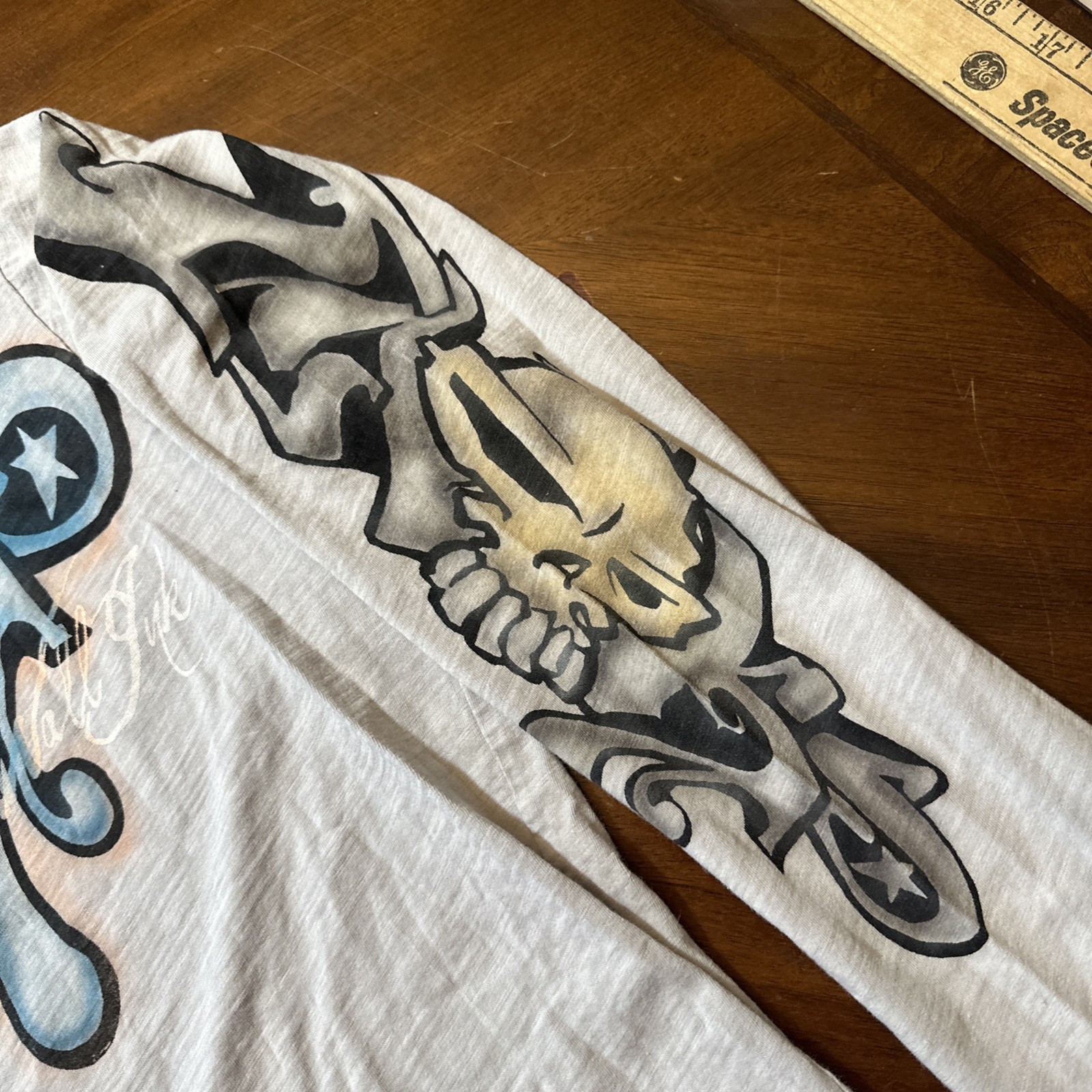 The Great China Wall Ink Men’s Longsleeve M Shirt Graffiti And Skulls gallery