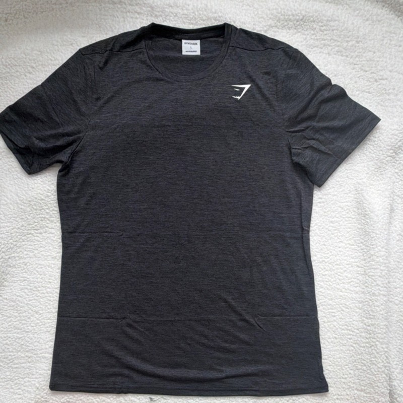 Gymshark Men’s Dark Gray Short Sleeve Logo T-Shirt Size L Crew Neck Knit