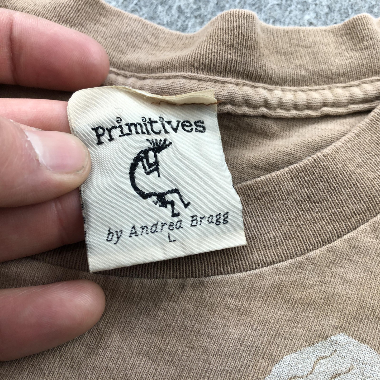 Vintage Primitives By Andrea Bragg Shirt Mens Large Beige Handprint Tribal Tee gallery