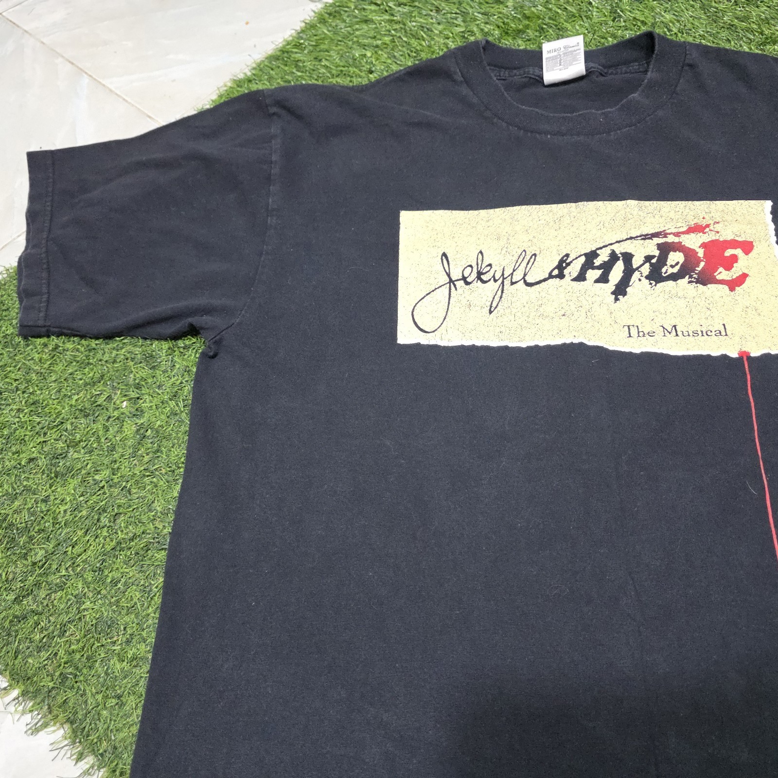 rare Vintage Jekyll And Hyde The Musical T-shirt Size XL gallery