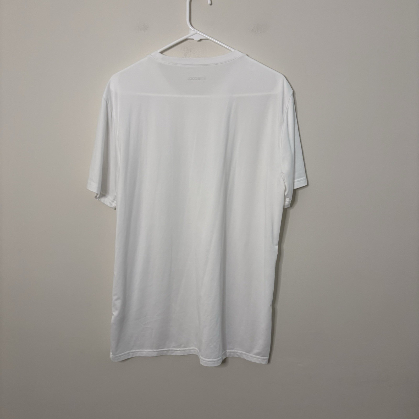 32 Degrees Cool Men’s Large White Short Sleeve Top Outdoors Slim Summer O7 gallery