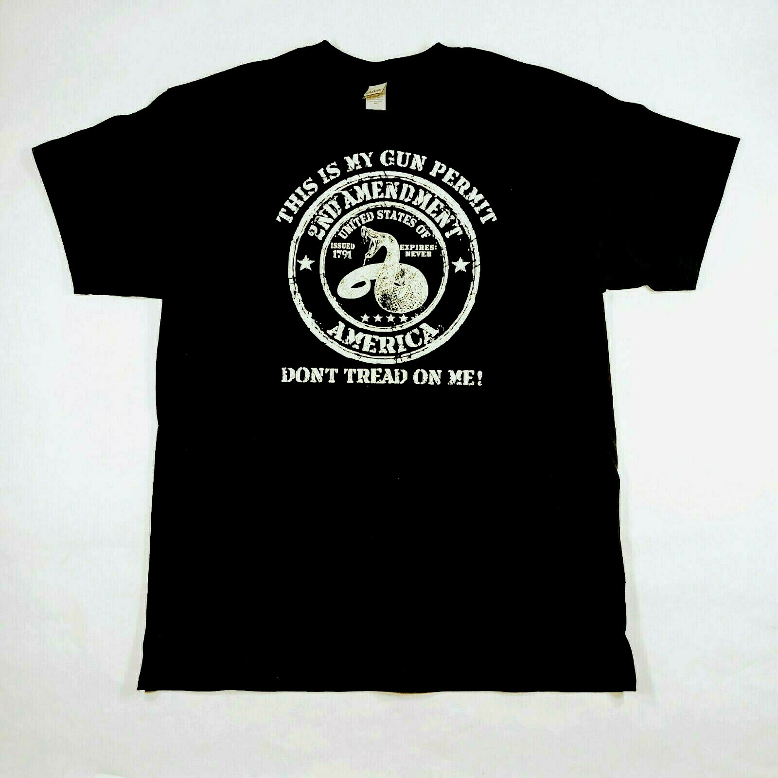 Men’s Distressed 2nd Amendment T-Shirt USA Patriotic Short Sleeve Graphic Tee