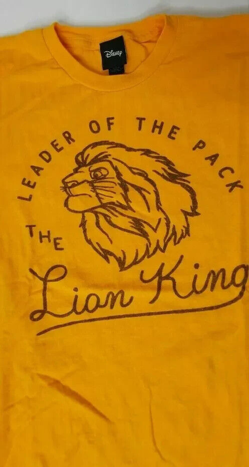 The Lion King Leader of the Pack Disney Yellow Shirt Large Short Sleeve Pull On