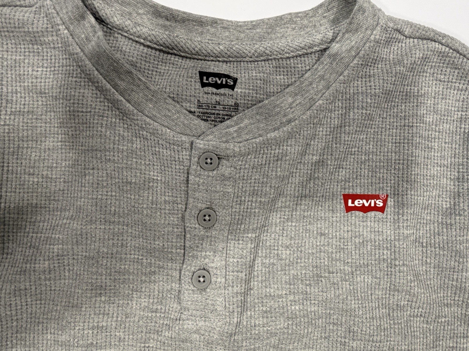 Levi's Men’s Gray Waffle Knit Henley Long Sleeve T-Shirt Logo Buttons XL gallery