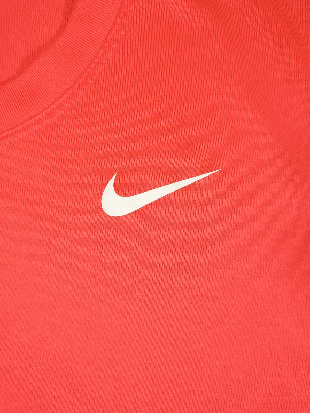 Nike The Nike Tee Men's Dri-FIT Red Crew Neck Short Sleeve T-Shirt L Logo gallery