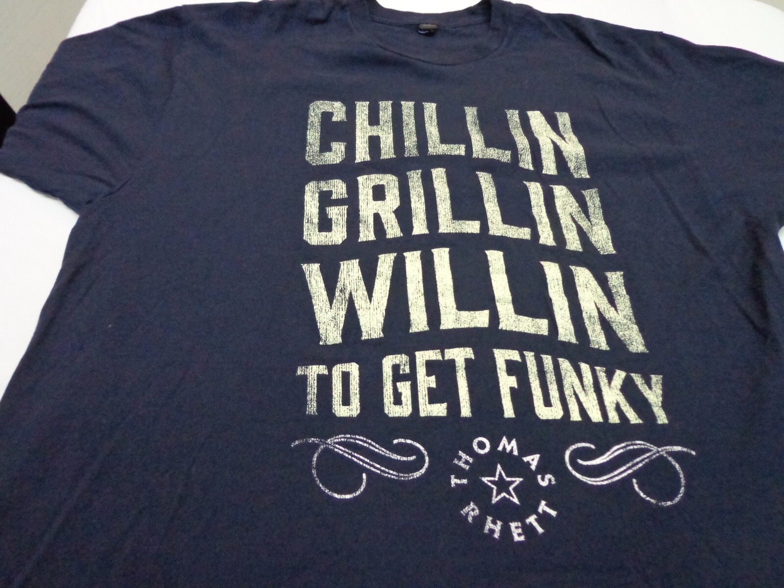 Thomas Rhett Chillin Grillin Willin To Get Funky Concert Tour T- Shirt 2XL gallery